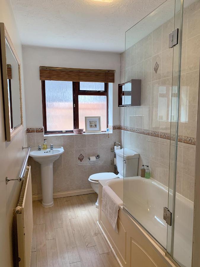 Cosy Central Windsor House Sleeps 4 Екстериор снимка