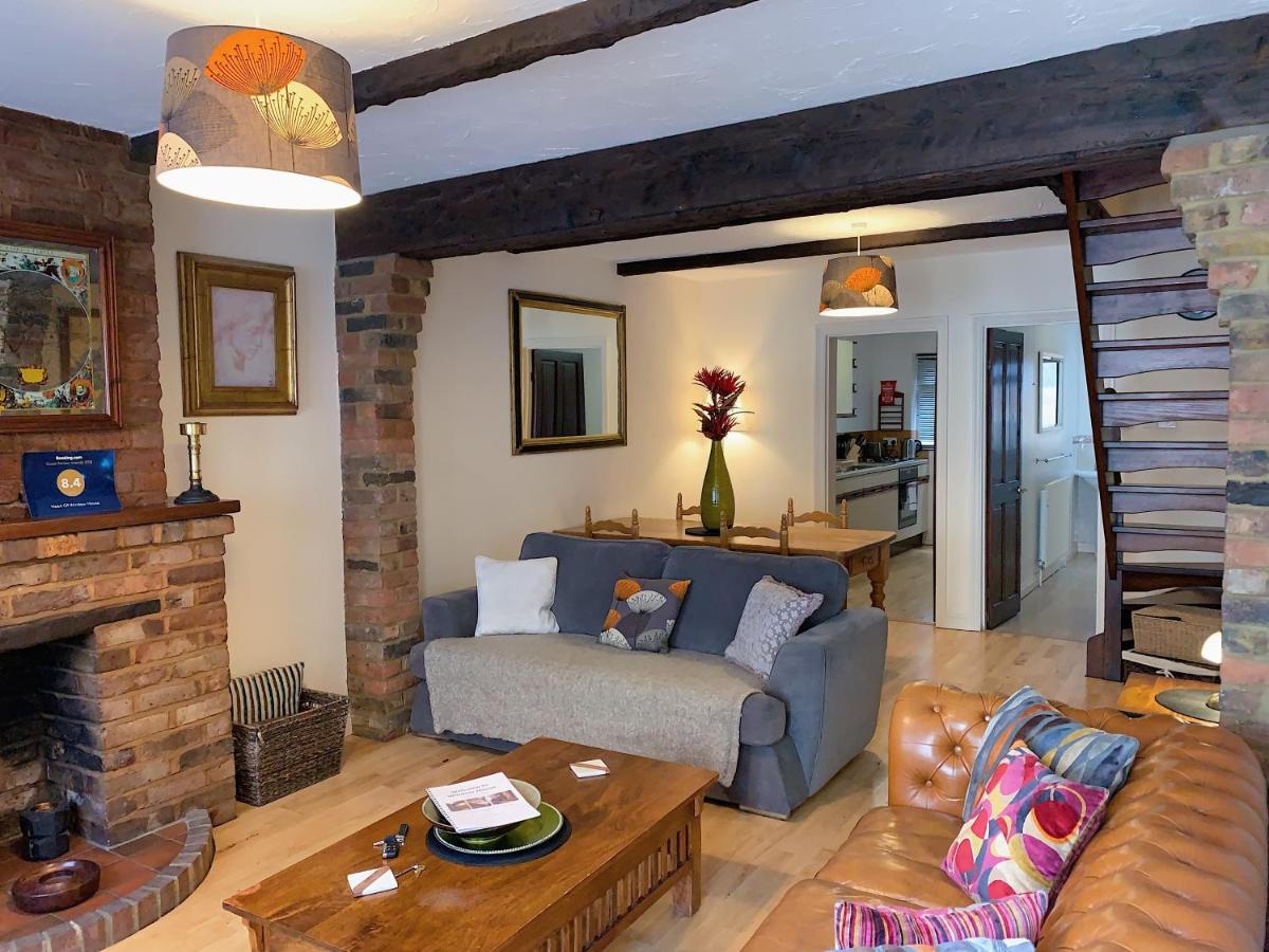 Cosy Central Windsor House Sleeps 4 Екстериор снимка